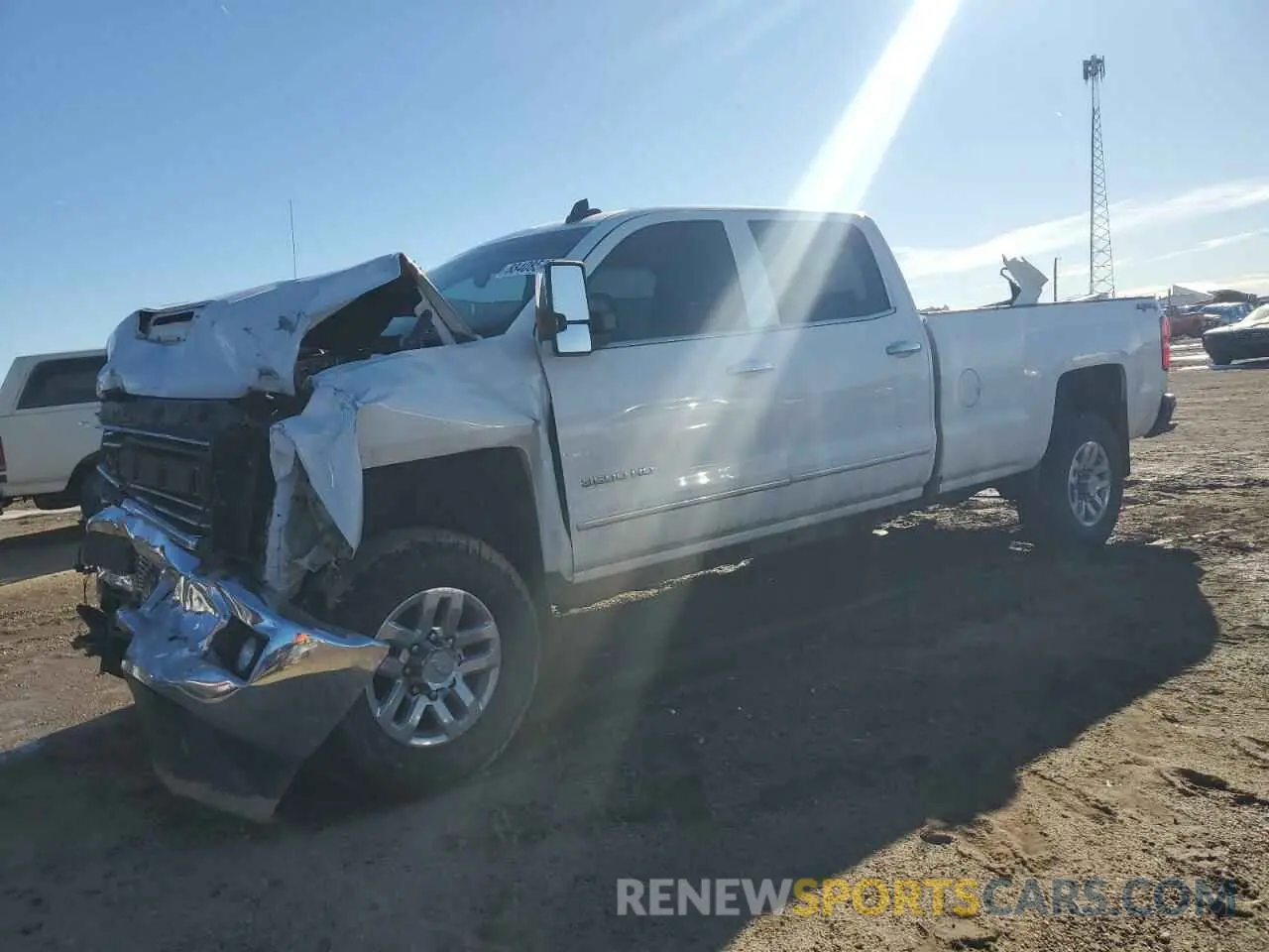 1 fotografías del automóvil dañado 1GC4KXCY0KF276409 CHEVROLET ALL Models 2019