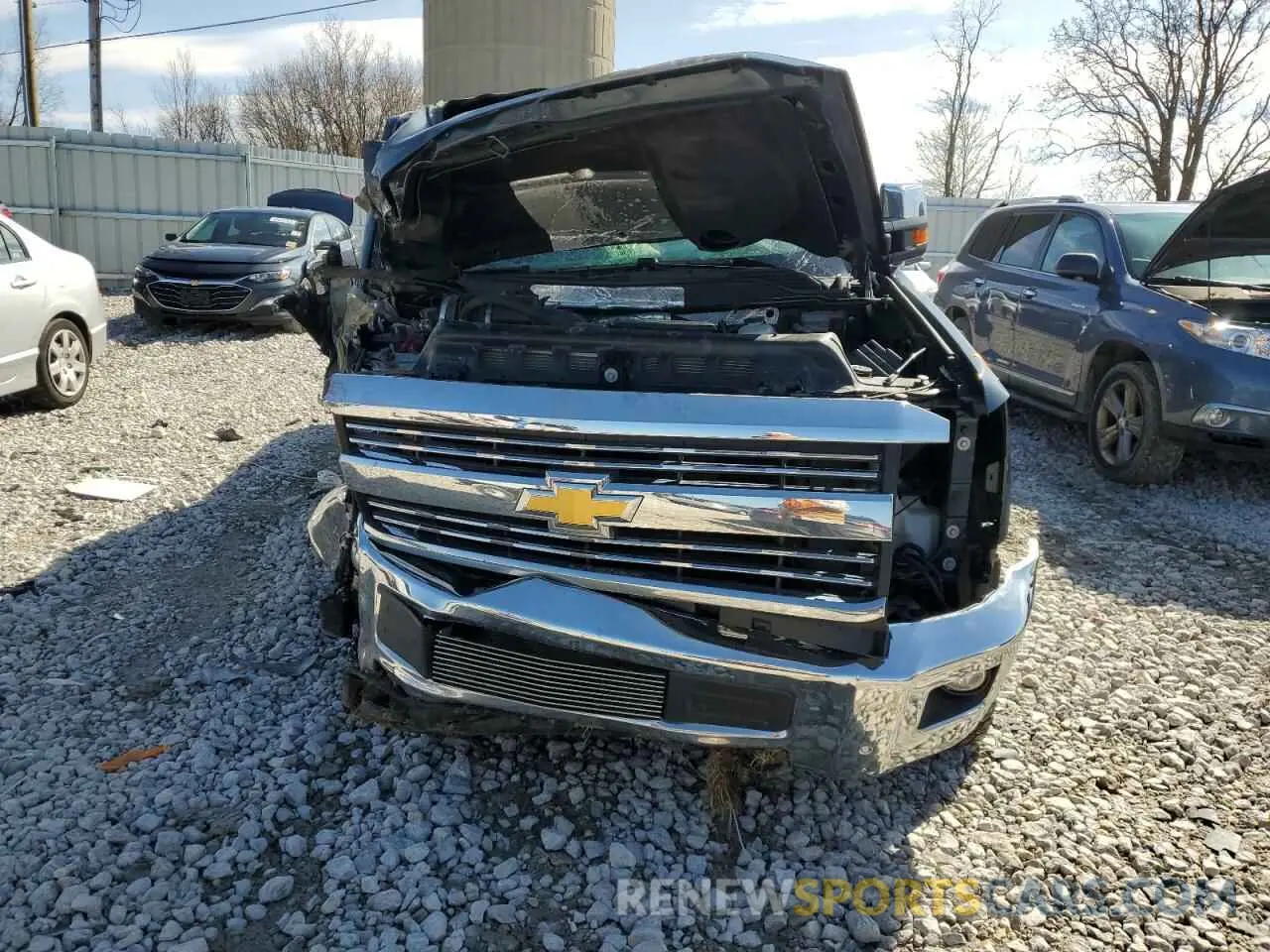 5 fotografías del automóvil dañado 1GC4KXCY4KF199057 CHEVROLET ALL Models 2019