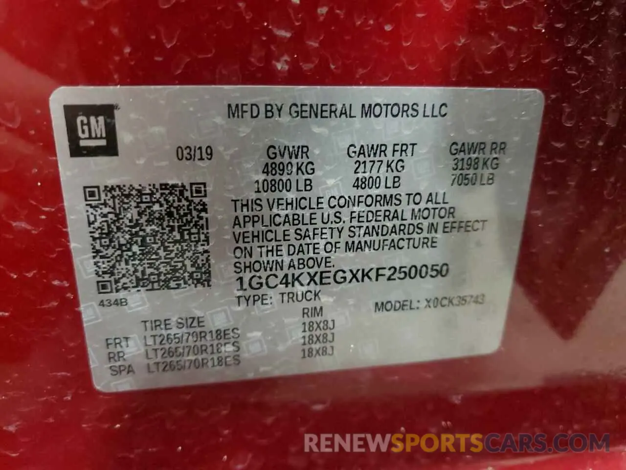 12 fotografías del automóvil dañado 1GC4KXEGXKF250050 CHEVROLET ALL Models 2019