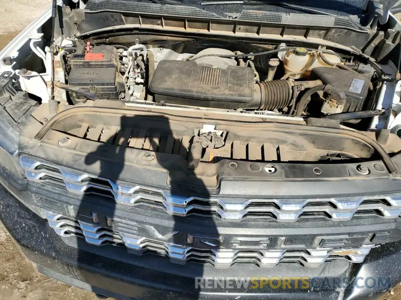 11 fotografías del automóvil dañado 1GCPYAEH1KZ317215 CHEVROLET ALL Models 2019