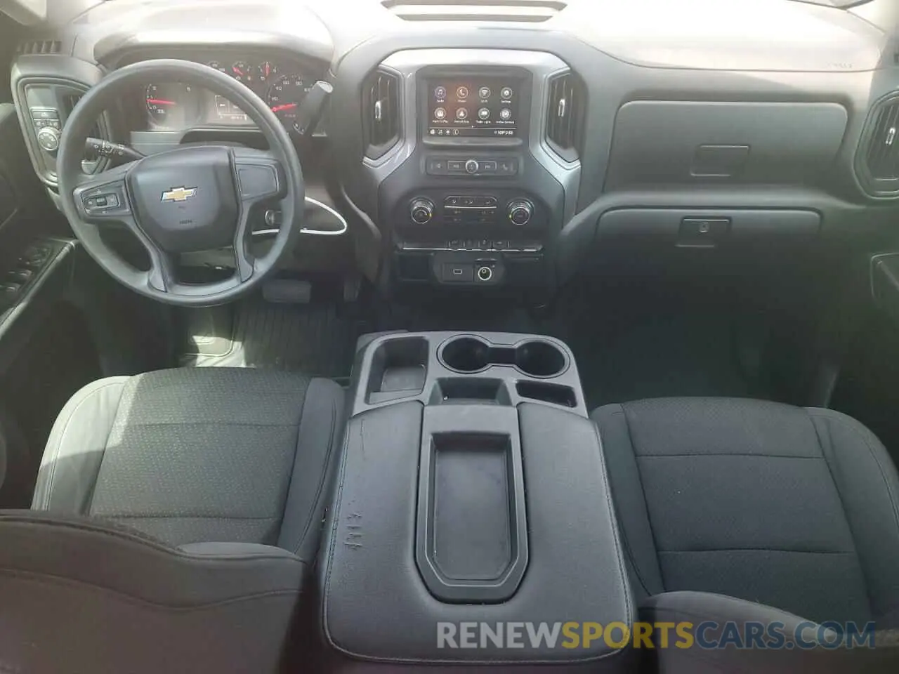 8 fotografías del automóvil dañado 1GCRWBEF5KZ210106 CHEVROLET ALL Models 2019