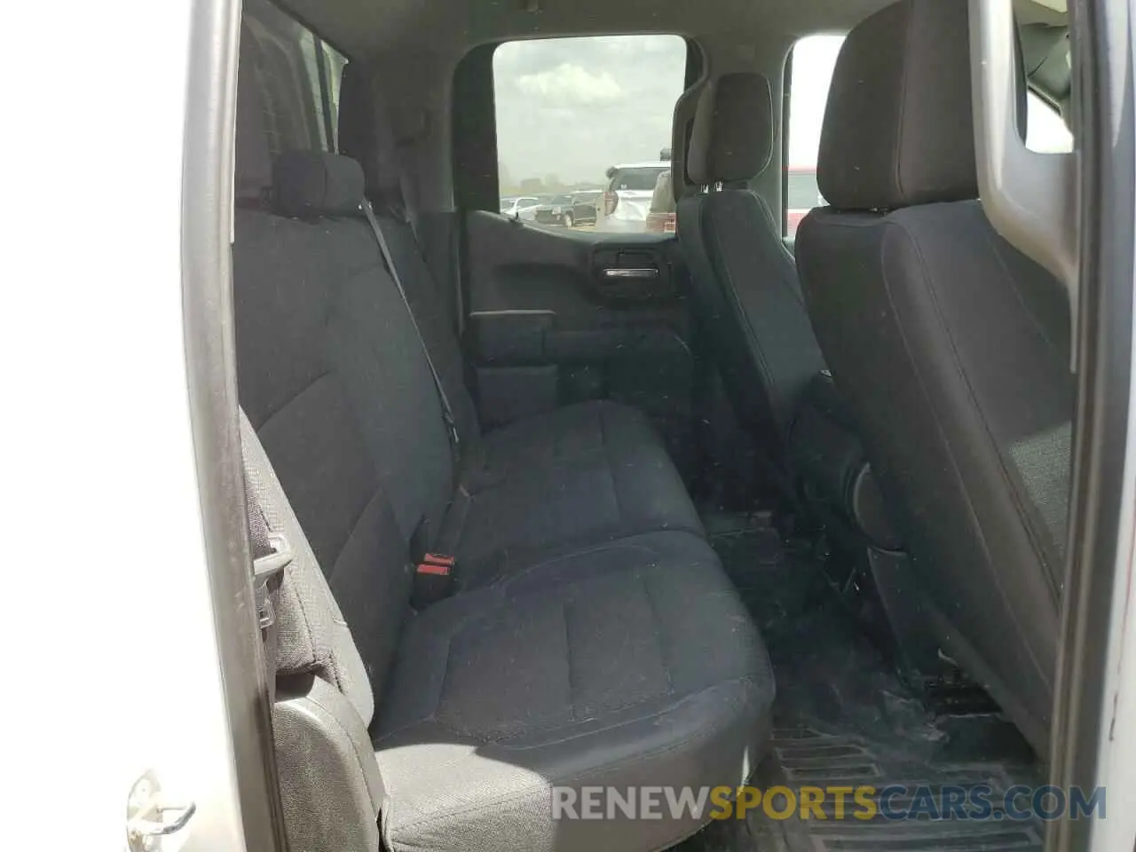 10 fotografías del automóvil dañado 1GCRYAEF8KZ356214 CHEVROLET ALL Models 2019