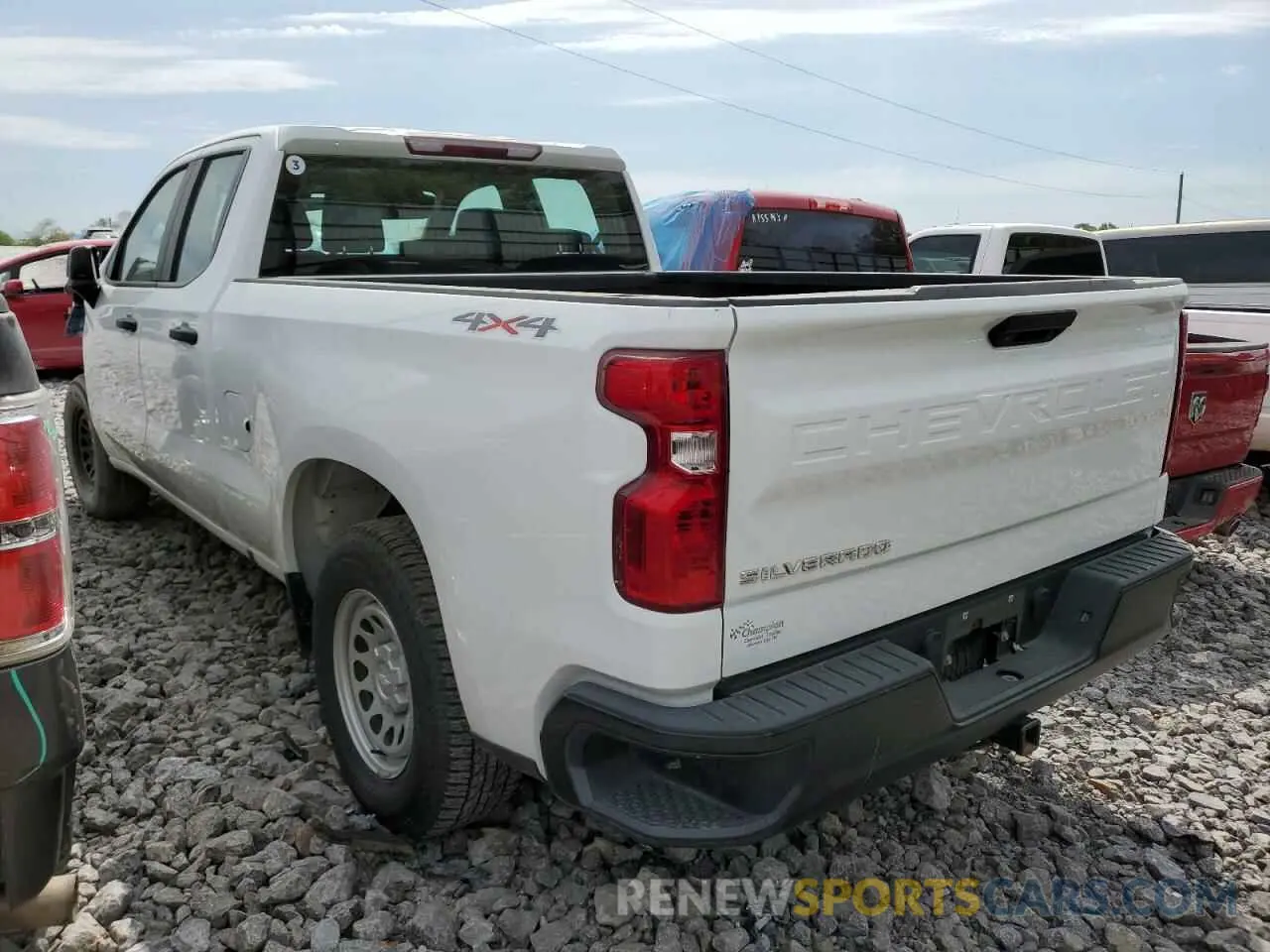 2 fotografías del automóvil dañado 1GCRYAEH6KZ276556 CHEVROLET ALL Models 2019