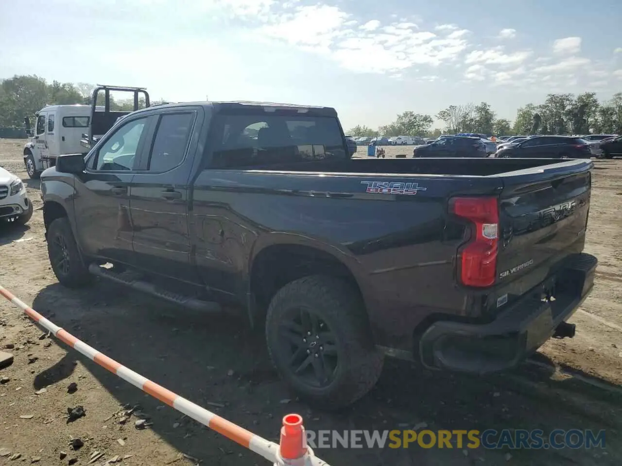 2 fotografías del automóvil dañado 1GCRYCEH3KZ210588 CHEVROLET ALL Models 2019