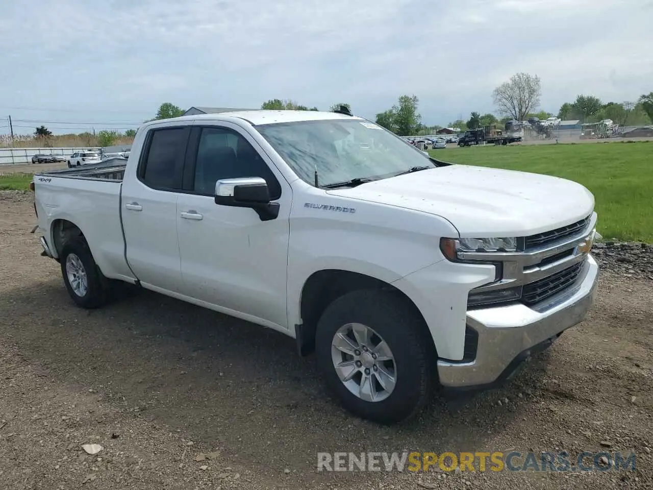 4 fotografías del automóvil dañado 1GCRYDED7KZ418041 CHEVROLET All Models 2019