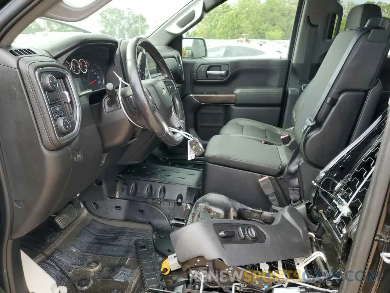 7 fotografías del automóvil dañado 1GCUWCED0KZ141078 CHEVROLET ALL Models 2019