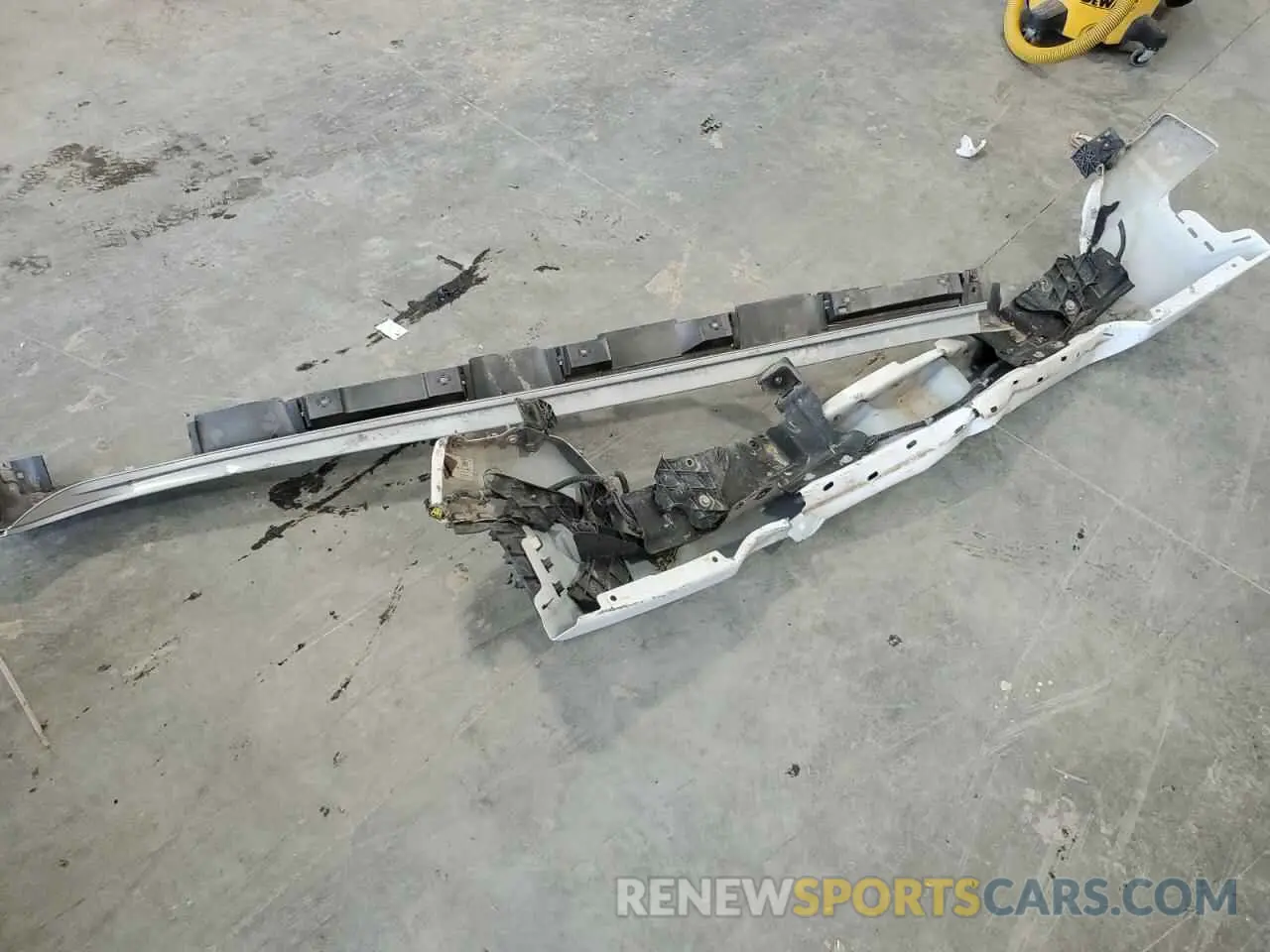 12 fotografías del automóvil dañado 1GCUYEED2KZ196282 CHEVROLET ALL Models 2019