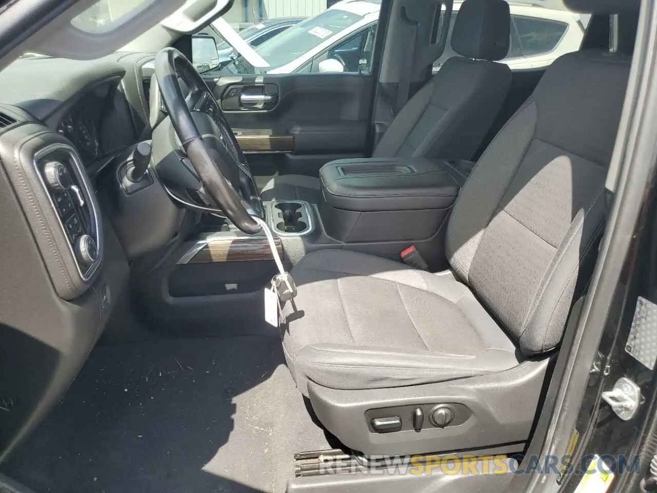 7 fotografías del automóvil dañado 1GCUYEED8KZ274323 CHEVROLET ALL Models 2019