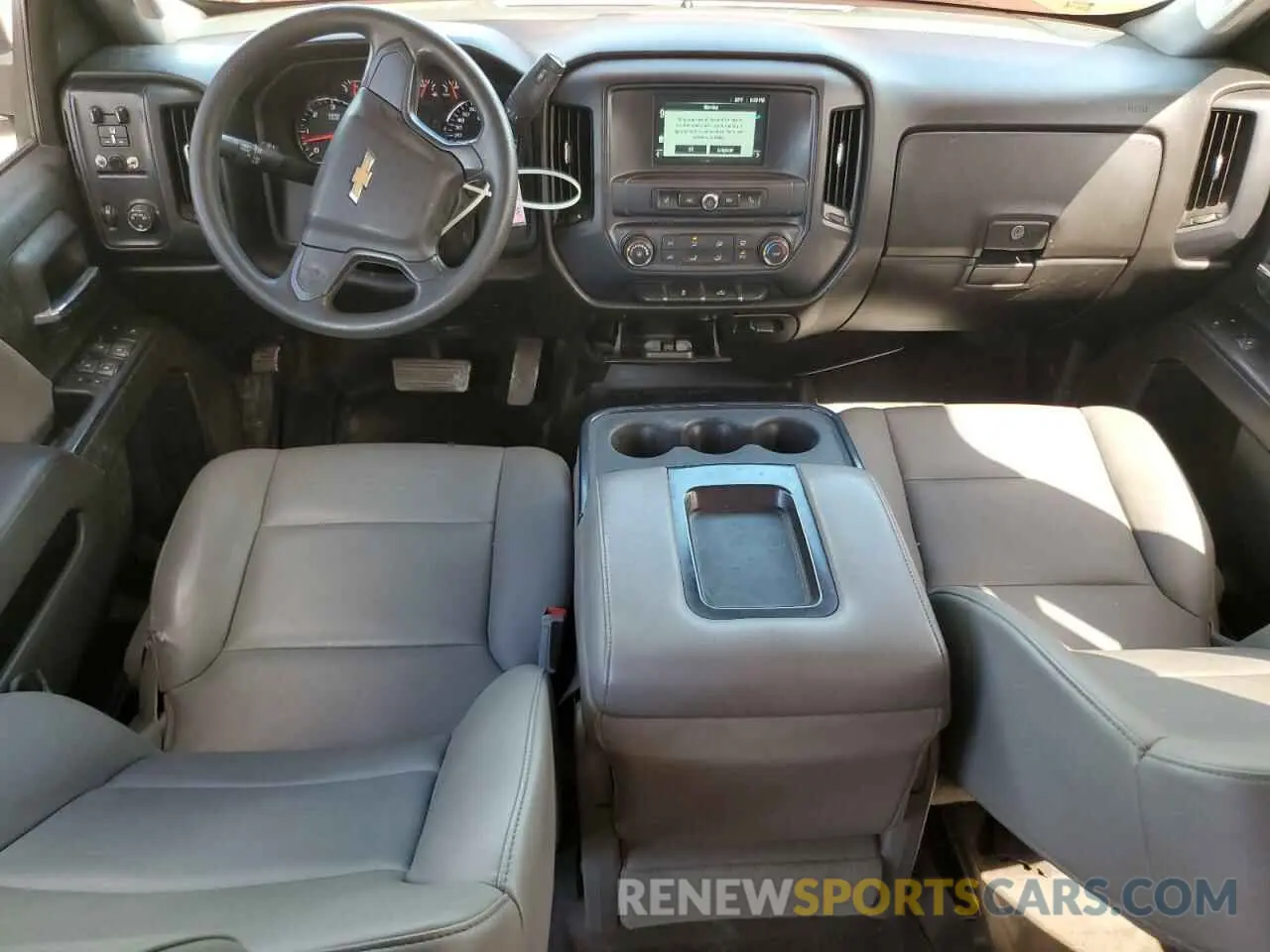 8 fotografías del automóvil dañado 2GC2CREG2K1229278 CHEVROLET ALL Models 2019