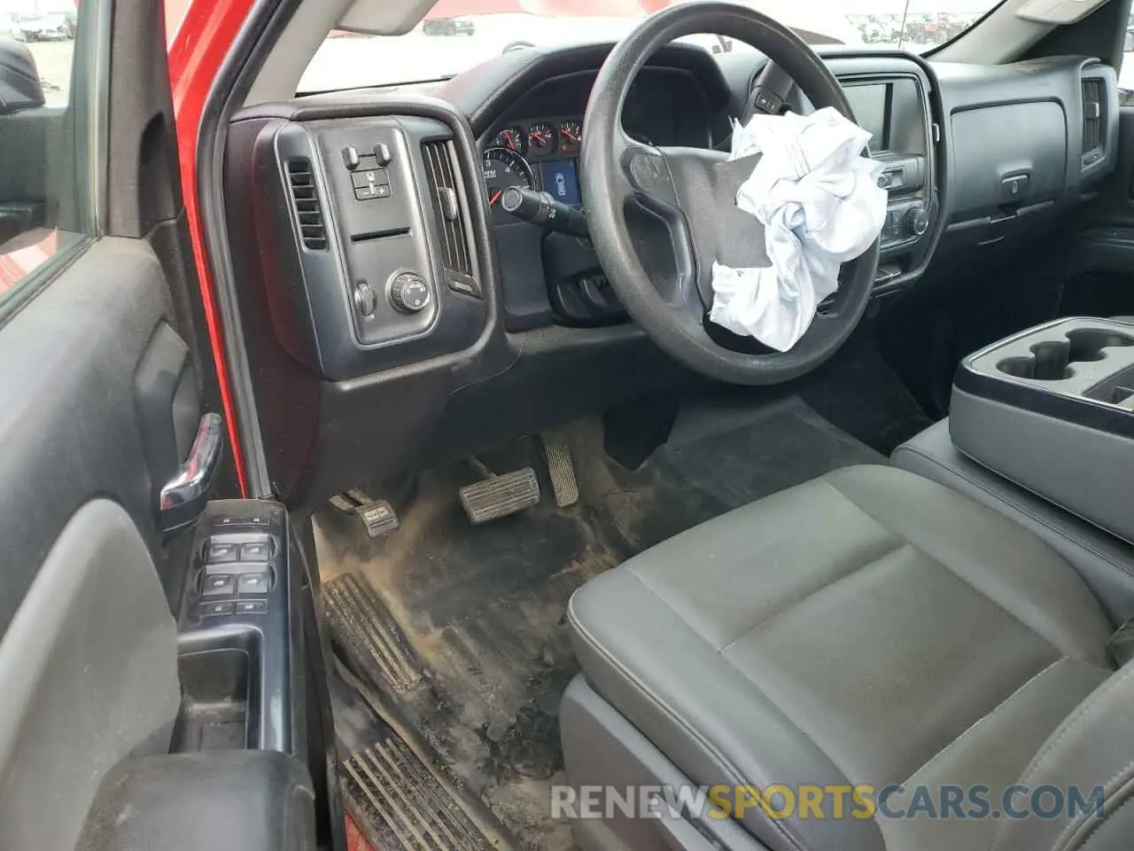 8 fotografías del automóvil dañado 2GC2CREG6K1204710 CHEVROLET ALL Models 2019
