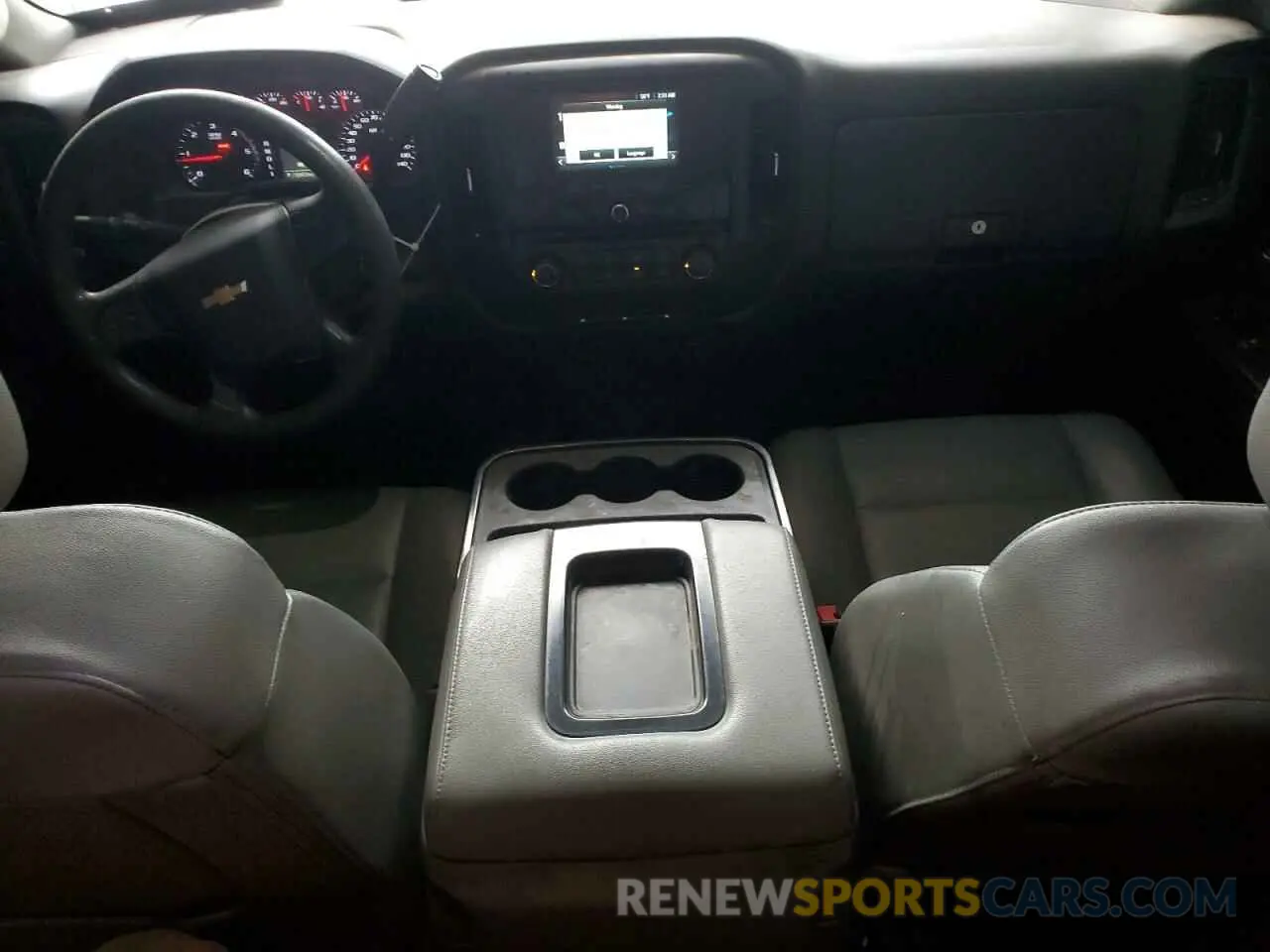 8 fotografías del automóvil dañado 2GC2KREG0K1216869 CHEVROLET ALL Models 2019