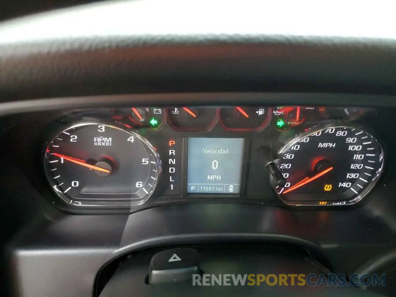 9 fotografías del automóvil dañado 2GC2KREG1K1201023 CHEVROLET ALL Models 2019
