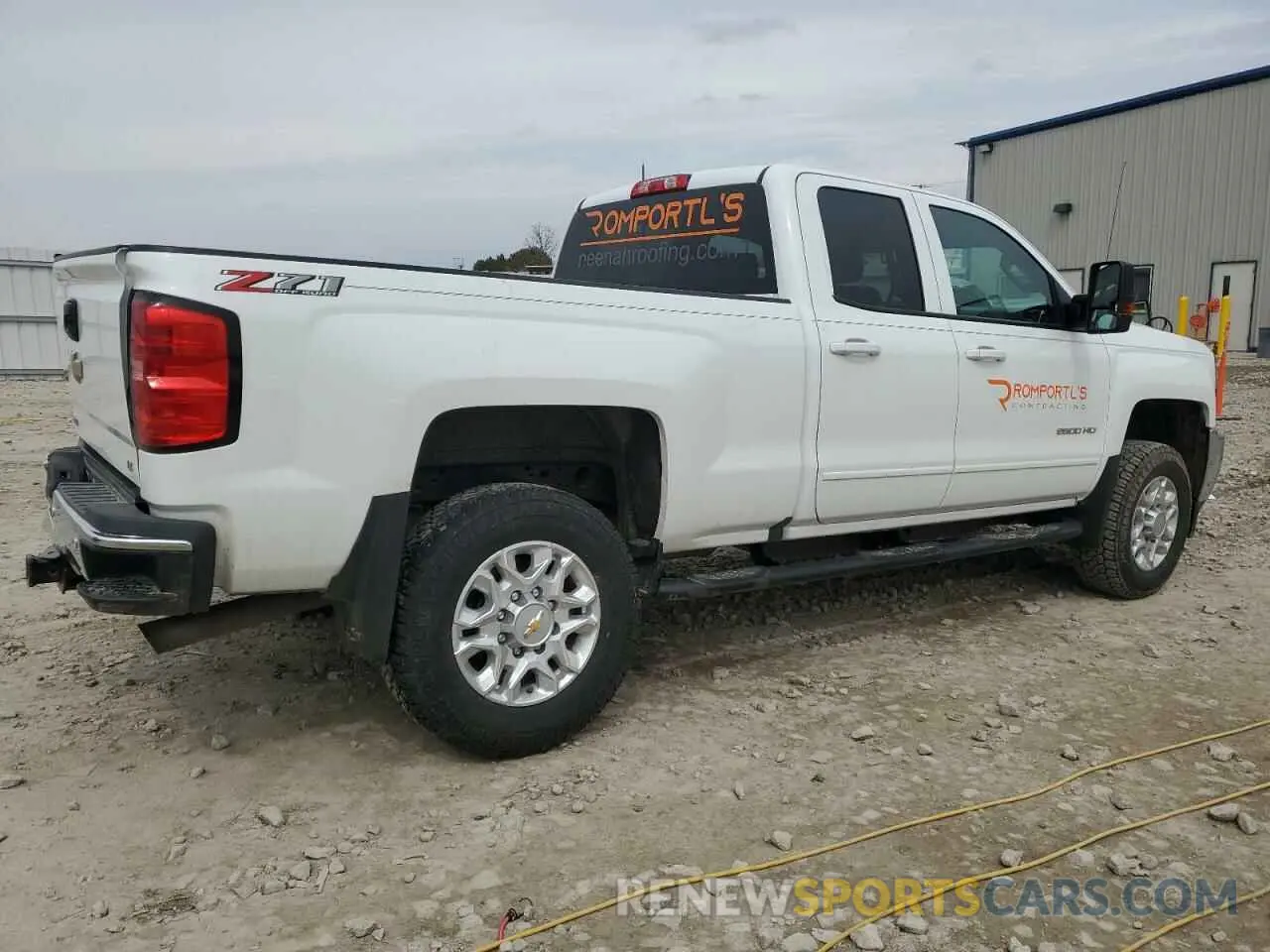 3 fotografías del automóvil dañado 2GC2KSEG5K1237580 CHEVROLET ALL Models 2019