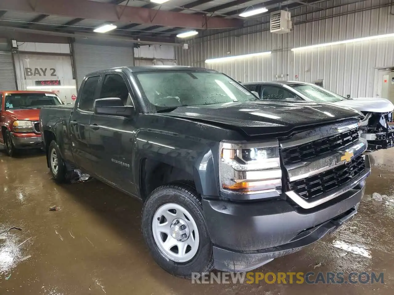 4 fotografías del automóvil dañado 2GCRCNEC6K1149826 CHEVROLET ALL Models 2019