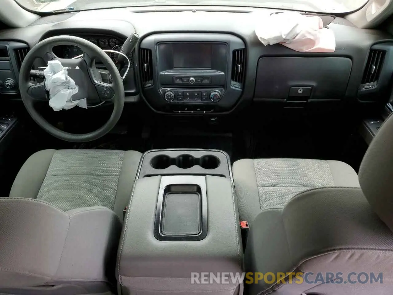 8 fotografías del automóvil dañado 2GCRCNEC6K1149826 CHEVROLET ALL Models 2019