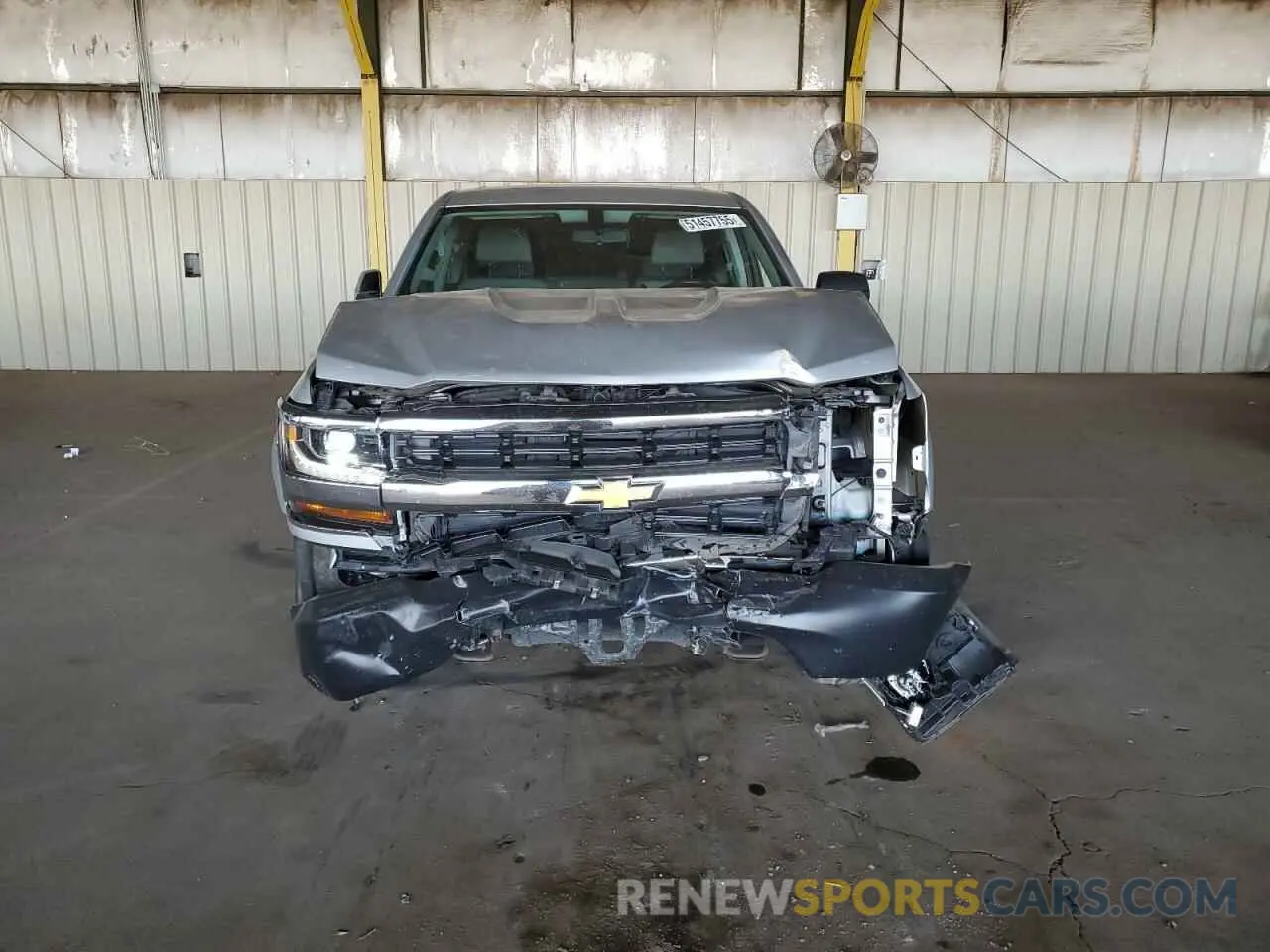 5 fotografías del automóvil dañado 2GCRCNECXK1125724 CHEVROLET ALL Models 2019