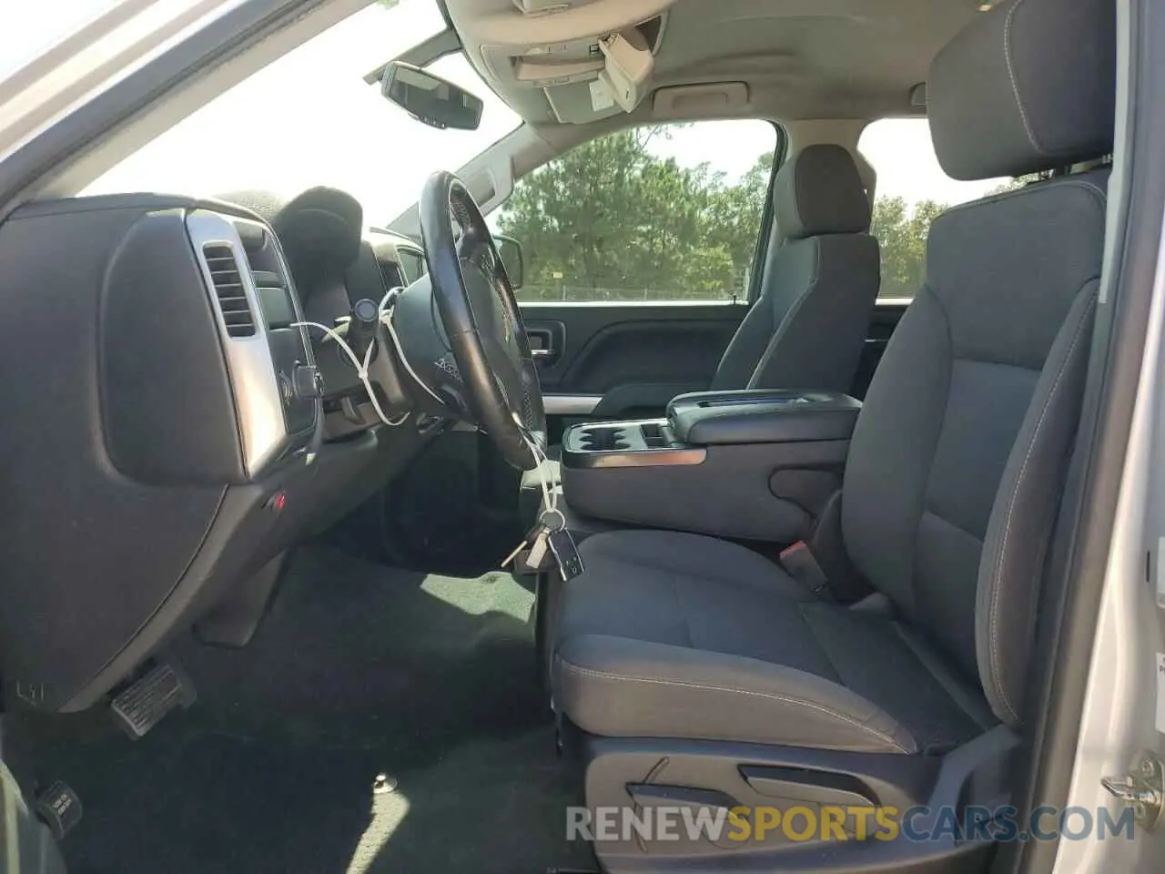 7 fotografías del automóvil dañado 2GCRCPEC0K1153561 CHEVROLET ALL Models 2019