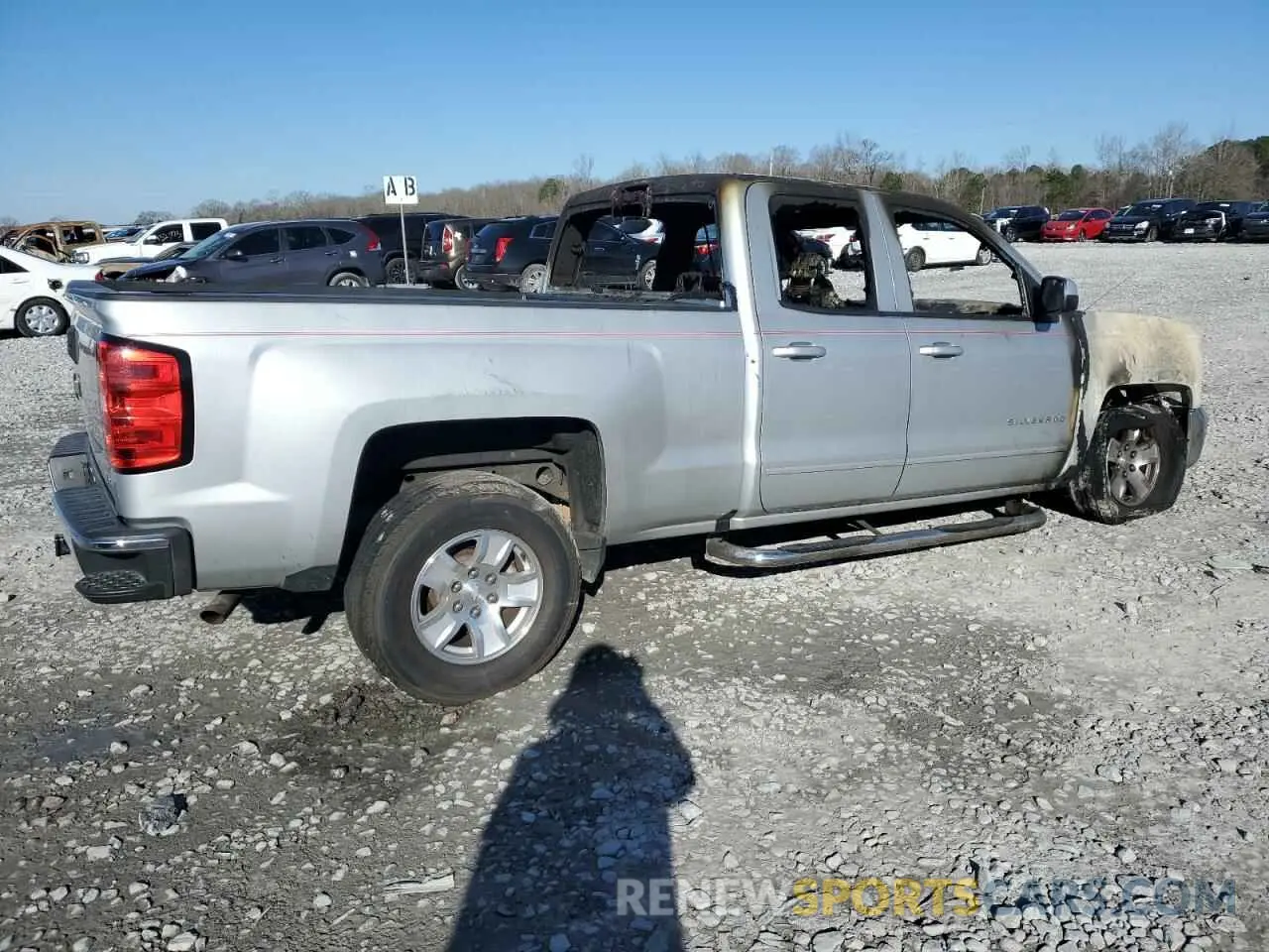 3 fotografías del automóvil dañado 2GCRCPEC2K1112641 CHEVROLET ALL Models 2019