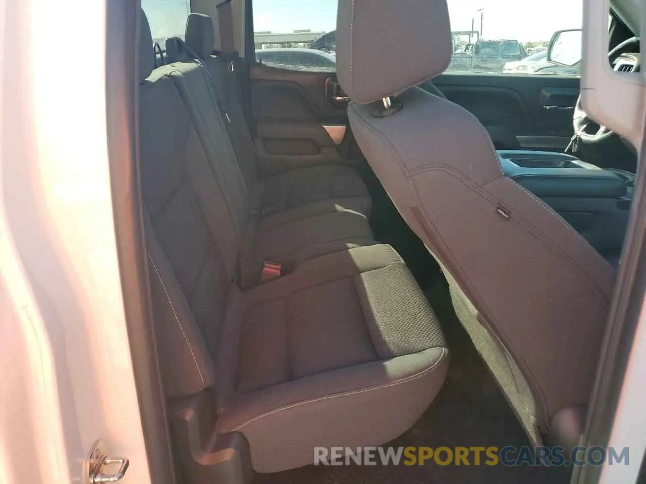 10 fotografías del automóvil dañado 2GCRCPEC8K1126172 CHEVROLET ALL Models 2019