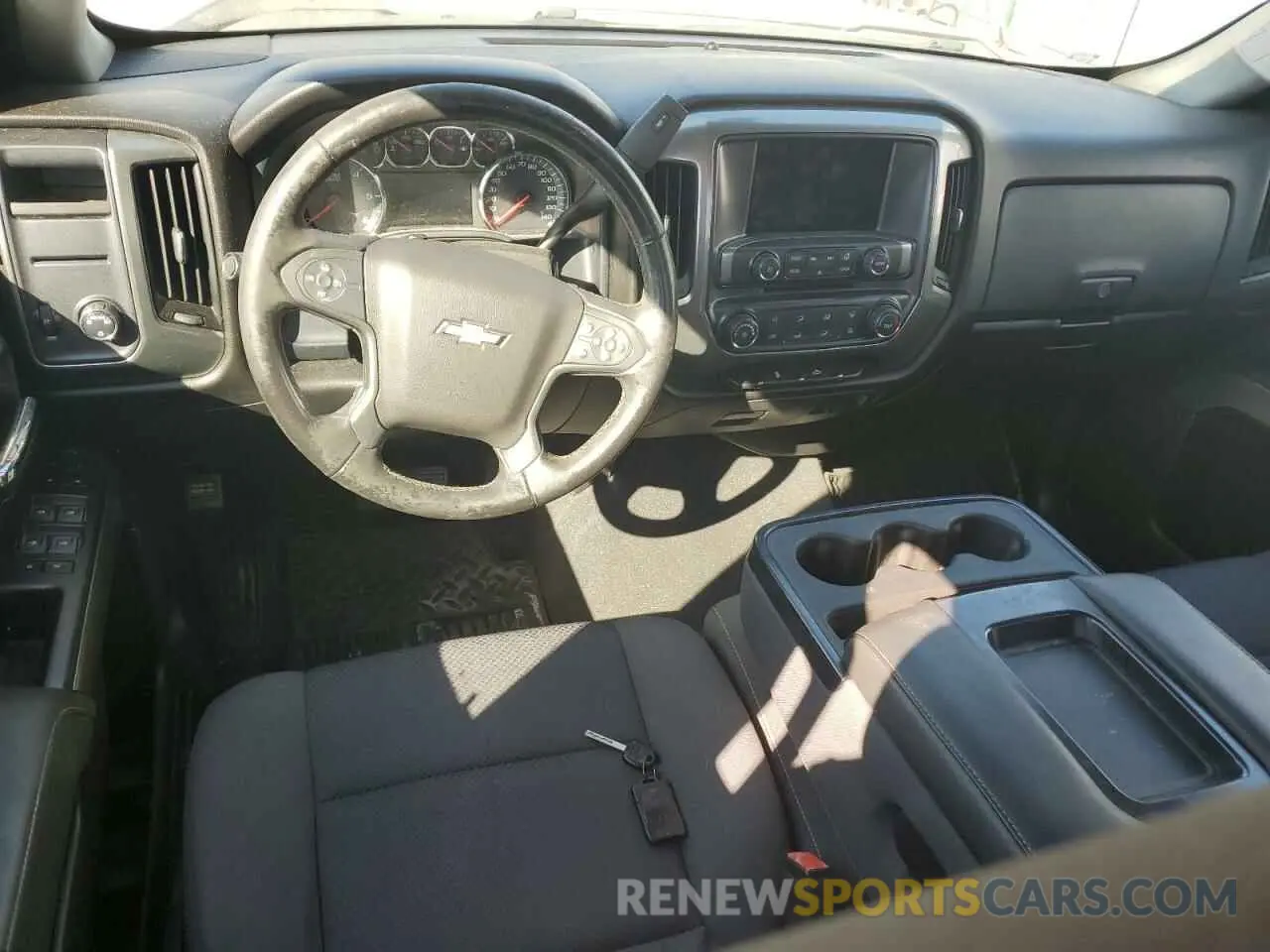8 fotografías del automóvil dañado 2GCRCPEC8K1126172 CHEVROLET ALL Models 2019
