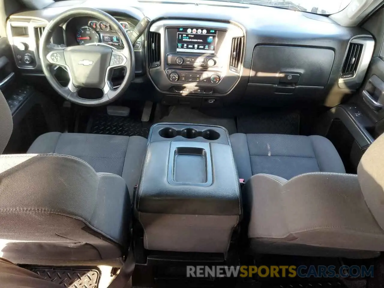 8 fotografías del automóvil dañado 2GCVKPEC0K1110761 CHEVROLET ALL Models 2019
