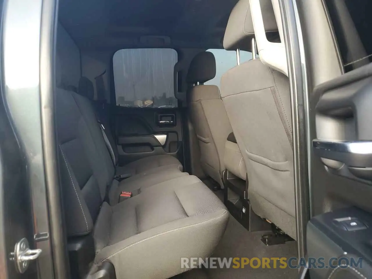 10 fotografías del automóvil dañado 2GCVKPEC0K1118648 CHEVROLET ALL Models 2019