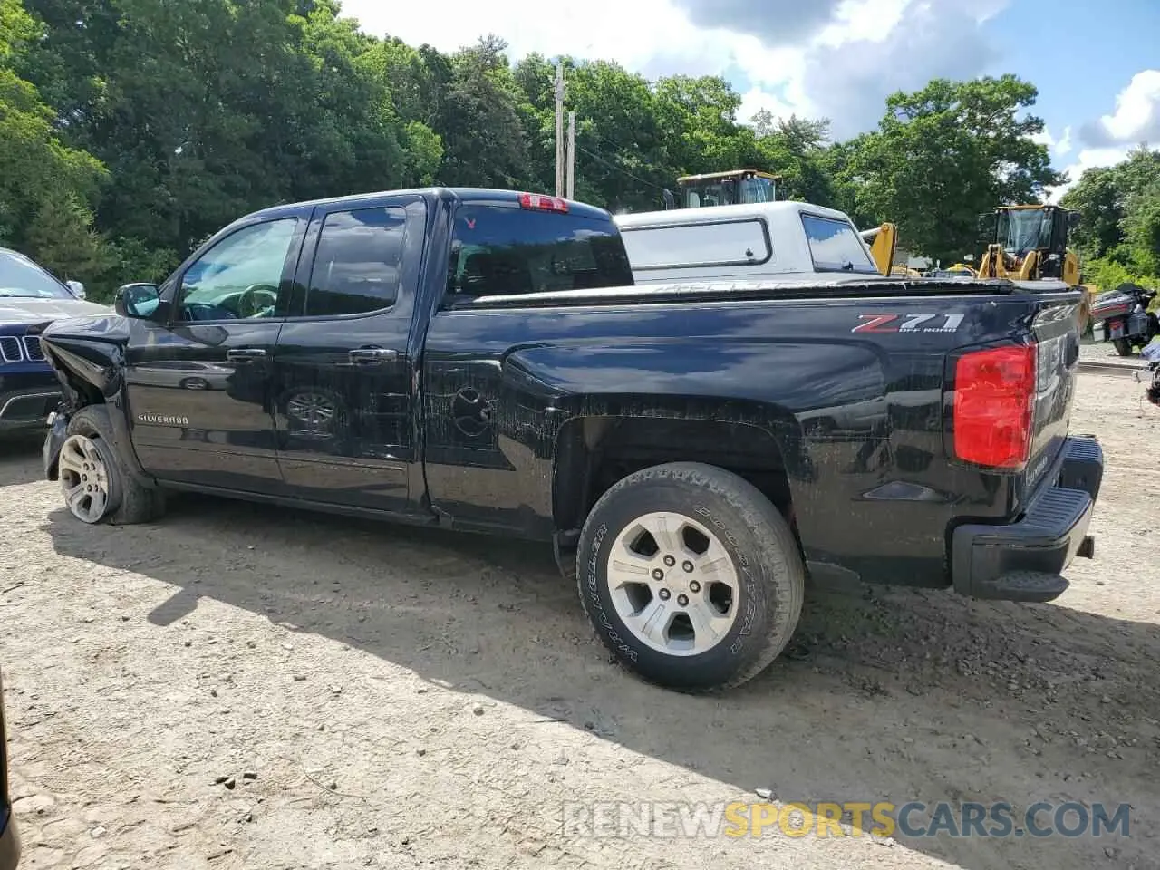 2 fotografías del automóvil dañado 2GCVKPEC3K1214774 CHEVROLET ALL Models 2019