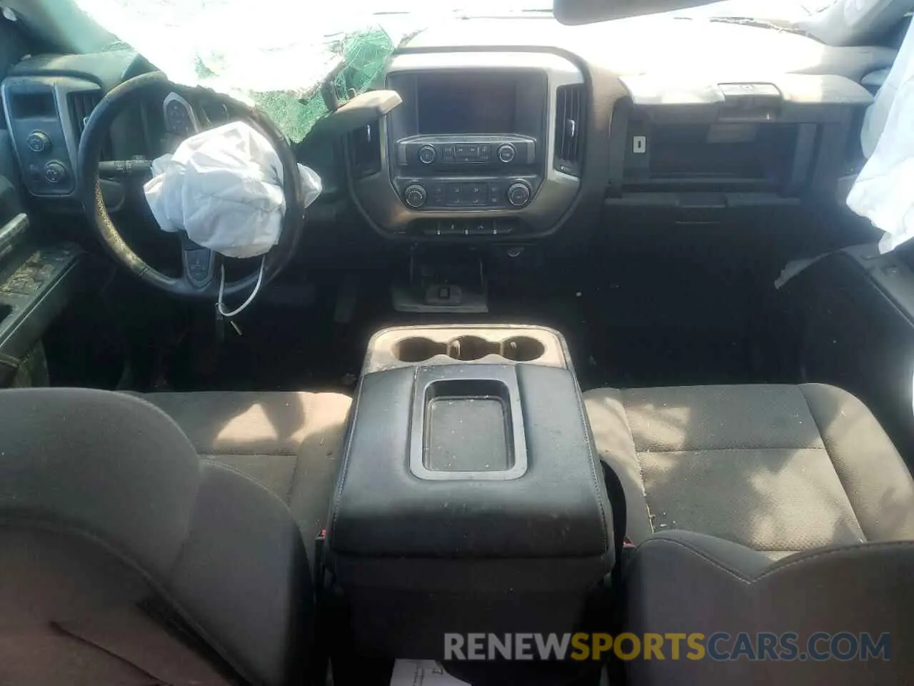 8 fotografías del automóvil dañado 2GCVKPEC4K1122623 CHEVROLET ALL Models 2019