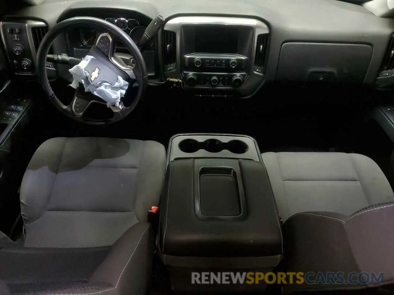16 fotografías del automóvil dañado 2GCVKPEC5K1230717 CHEVROLET ALL Models 2019