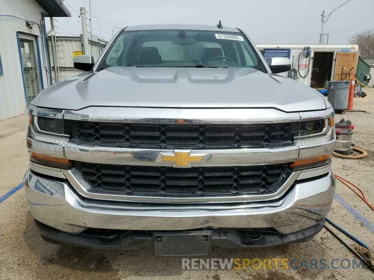 5 fotografías del automóvil dañado 2GCVKPEC6K1165263 CHEVROLET ALL Models 2019