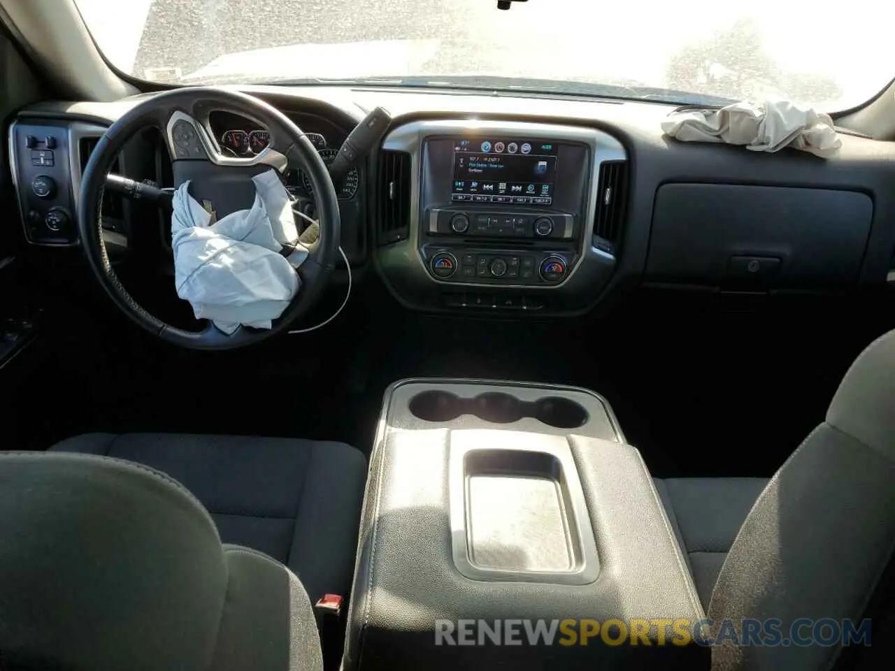 8 fotografías del automóvil dañado 2GCVKPEC6K1201064 CHEVROLET ALL Models 2019