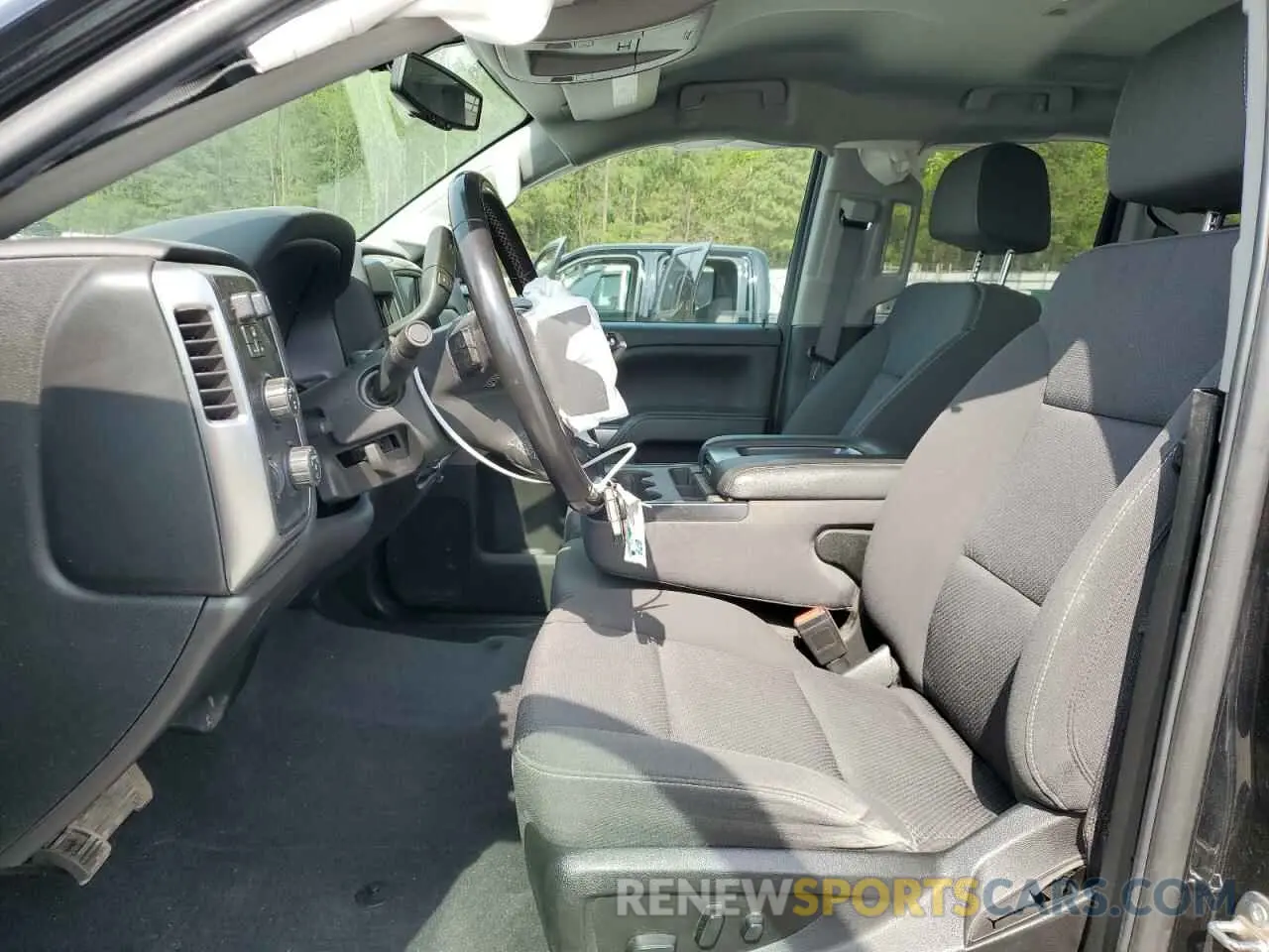7 fotografías del automóvil dañado 2GCVKPEC7K1245140 CHEVROLET ALL Models 2019