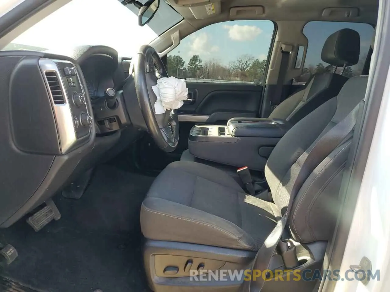 7 fotografías del automóvil dañado 2GCVKPECXK1235184 CHEVROLET ALL Models 2019