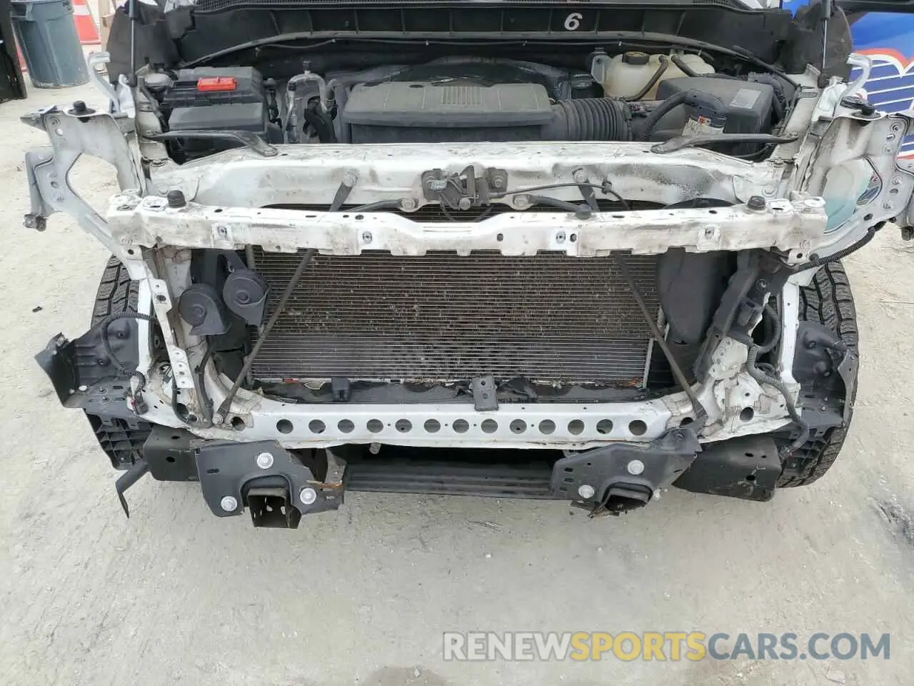 11 fotografías del automóvil dañado 3GCNWAEH7KG234384 CHEVROLET ALL Models 2019