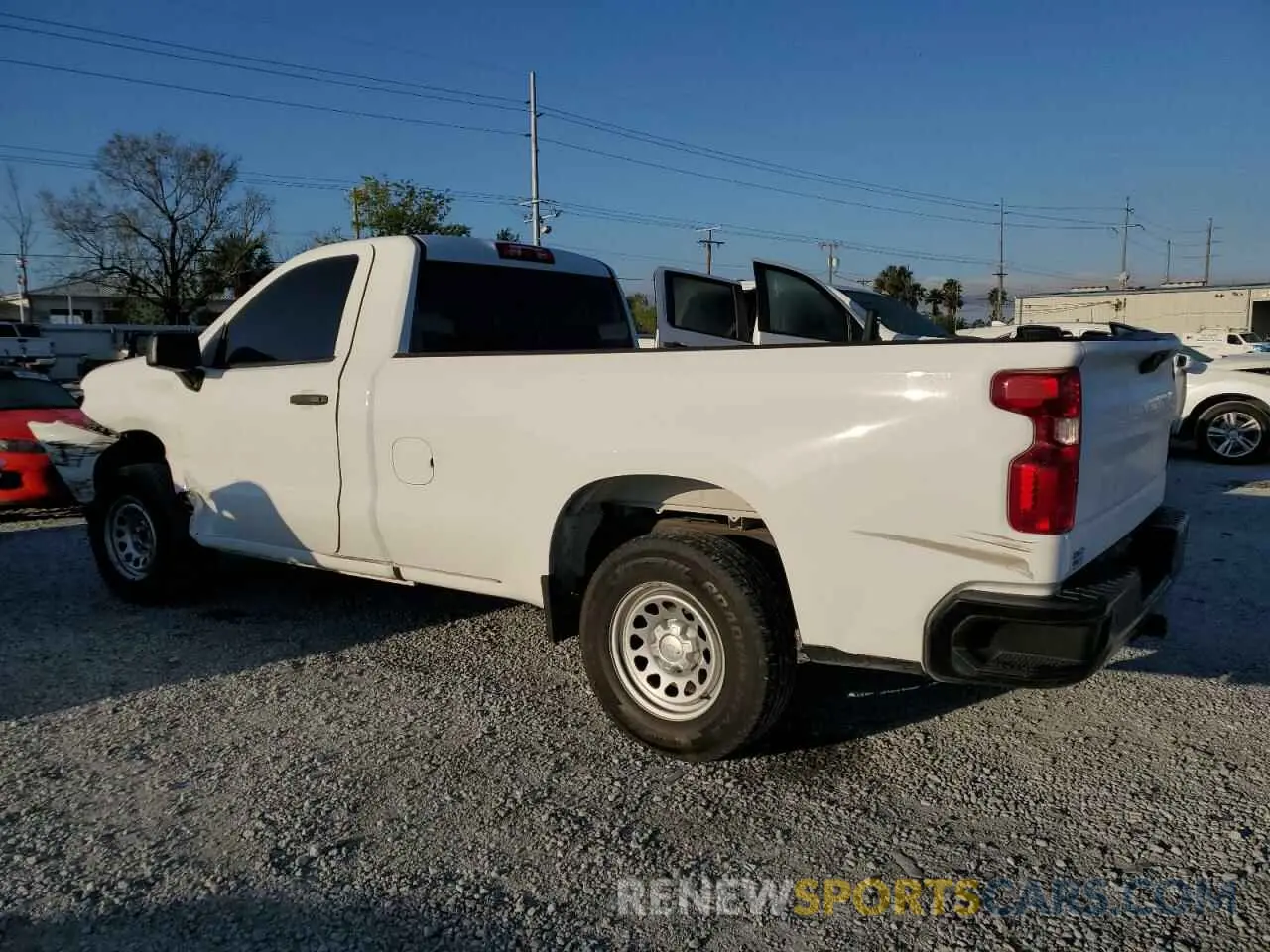 2 fotografías del automóvil dañado 3GCNWAEH8KG224608 CHEVROLET ALL Models 2019