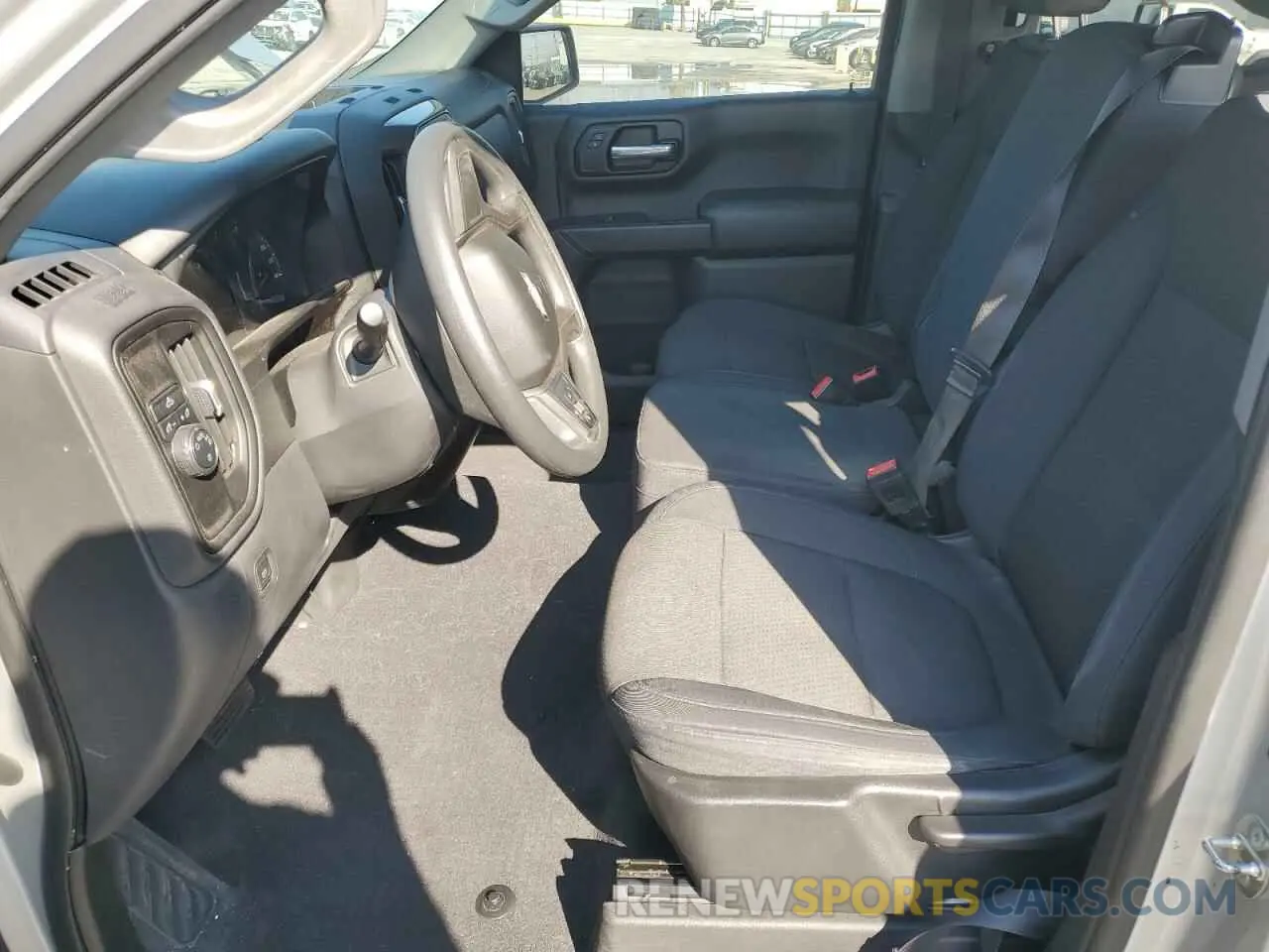 7 fotografías del automóvil dañado 3GCPWBEH2KG136880 CHEVROLET ALL Models 2019