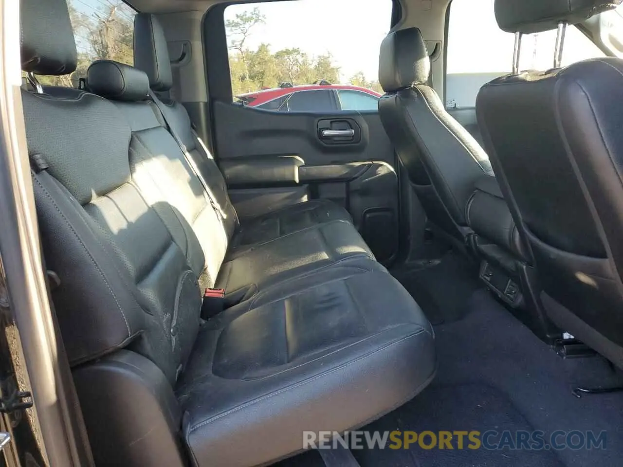 10 fotografías del automóvil dañado 3GCPWBEH3KG133633 CHEVROLET ALL Models 2019