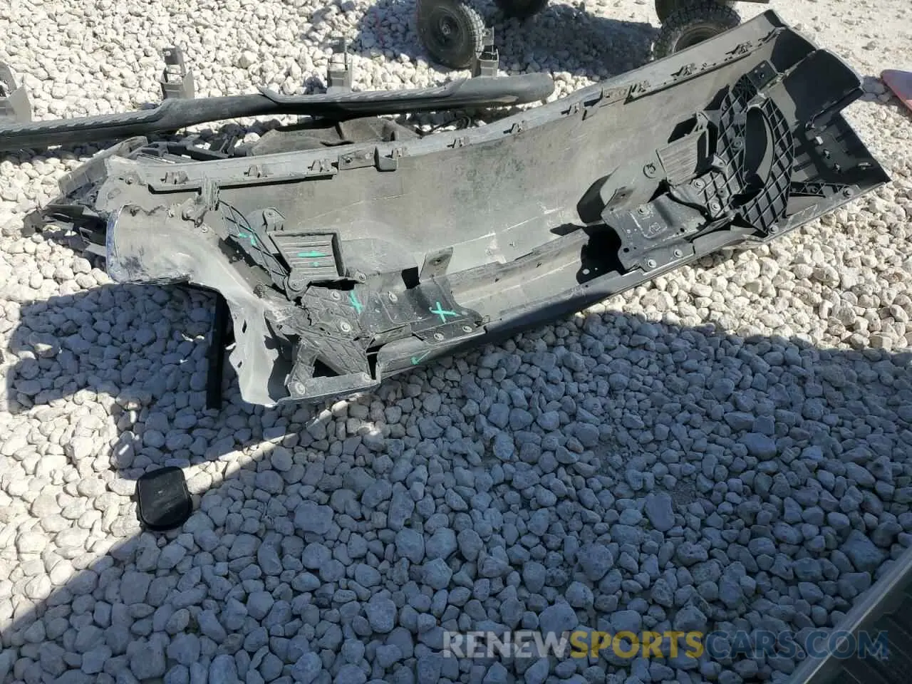 12 fotografías del automóvil dañado 3GCPWCED0KG282052 CHEVROLET ALL Models 2019
