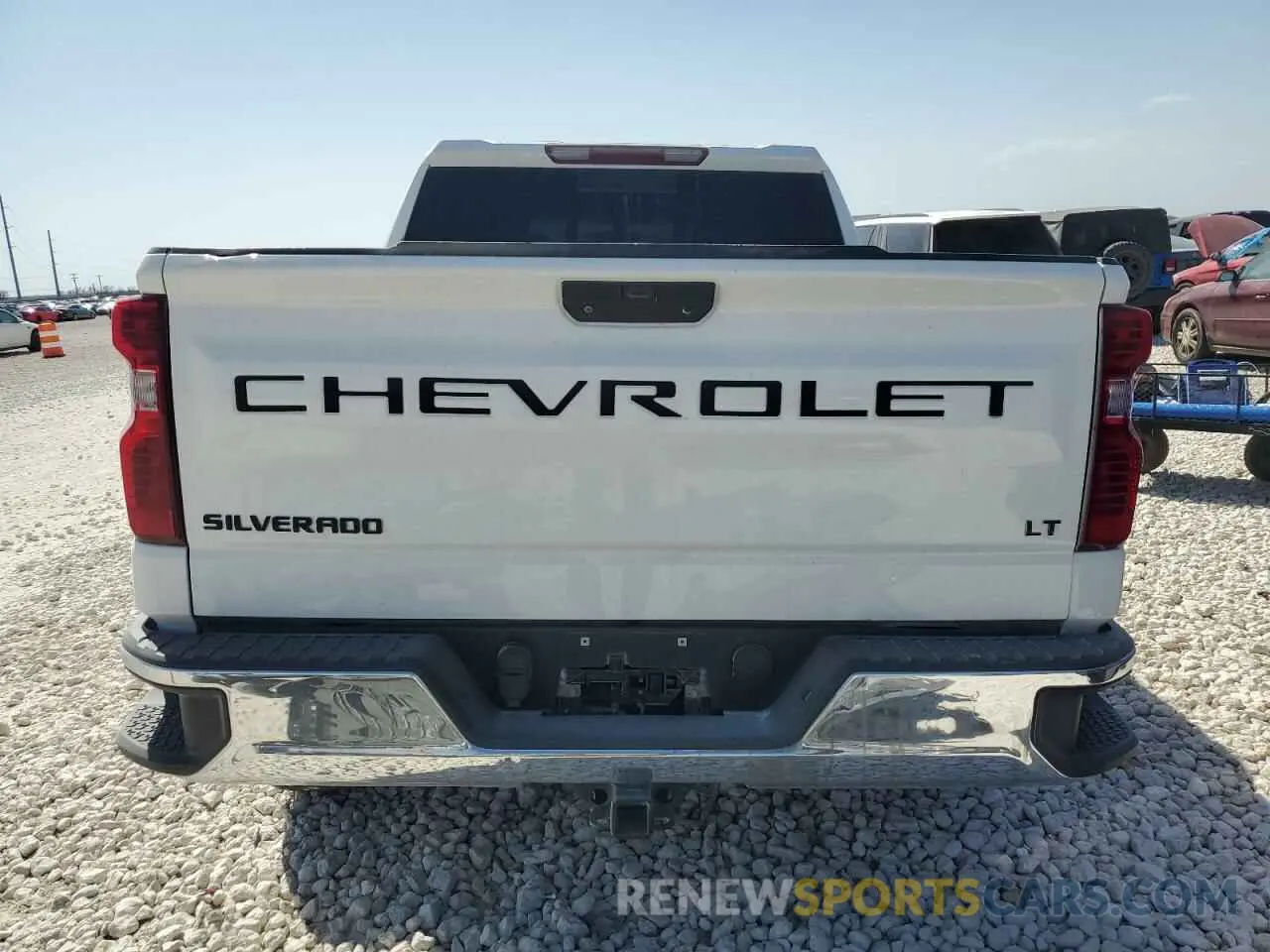 6 fotografías del automóvil dañado 3GCPWCED0KG282052 CHEVROLET ALL Models 2019