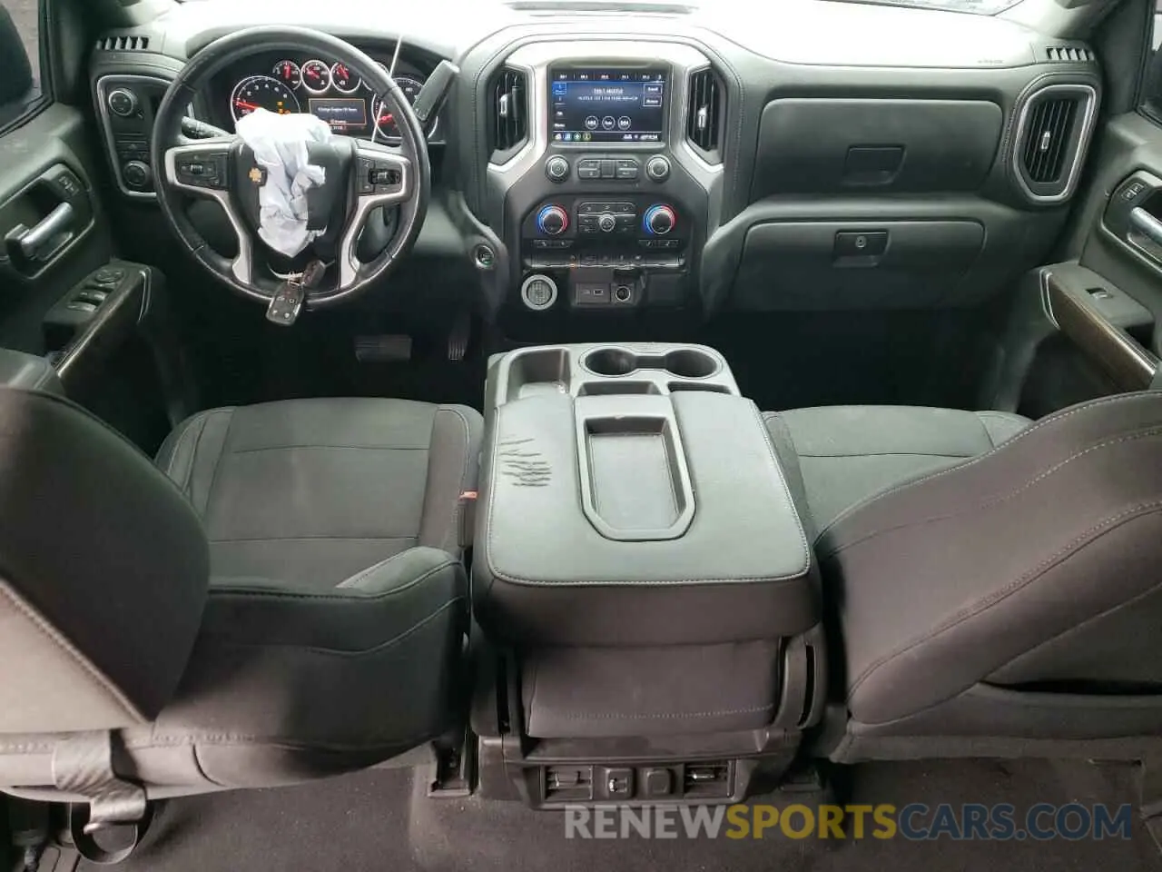 8 fotografías del automóvil dañado 3GCPWCED4KG186148 CHEVROLET ALL Models 2019