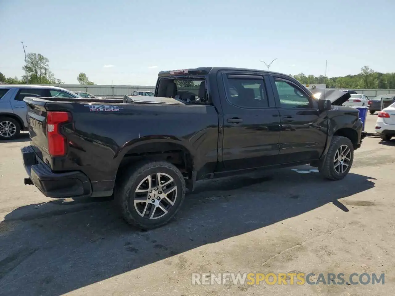 3 fotografías del automóvil dañado 3GCPYCEF6KG148917 CHEVROLET ALL Models 2019
