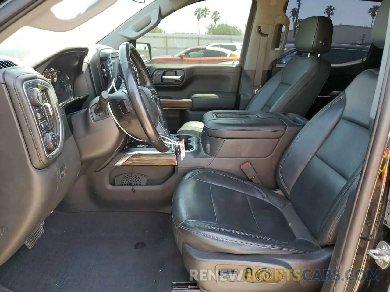 7 fotografías del automóvil dañado 3GCPYFED3KG297611 CHEVROLET ALL Models 2019