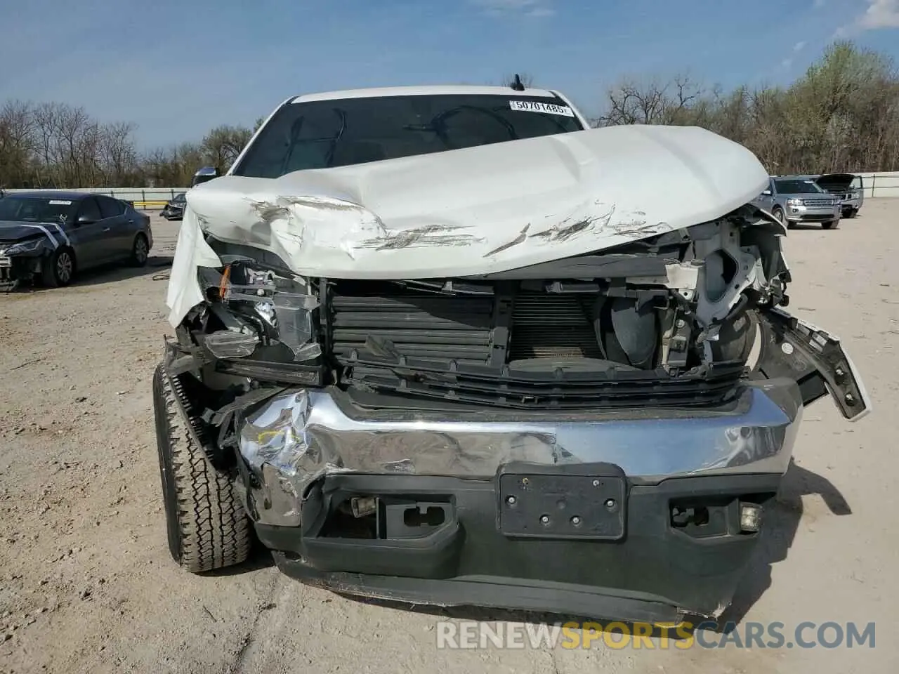 5 fotografías del automóvil dañado 3GCUYDED4KG265581 CHEVROLET ALL Models 2019