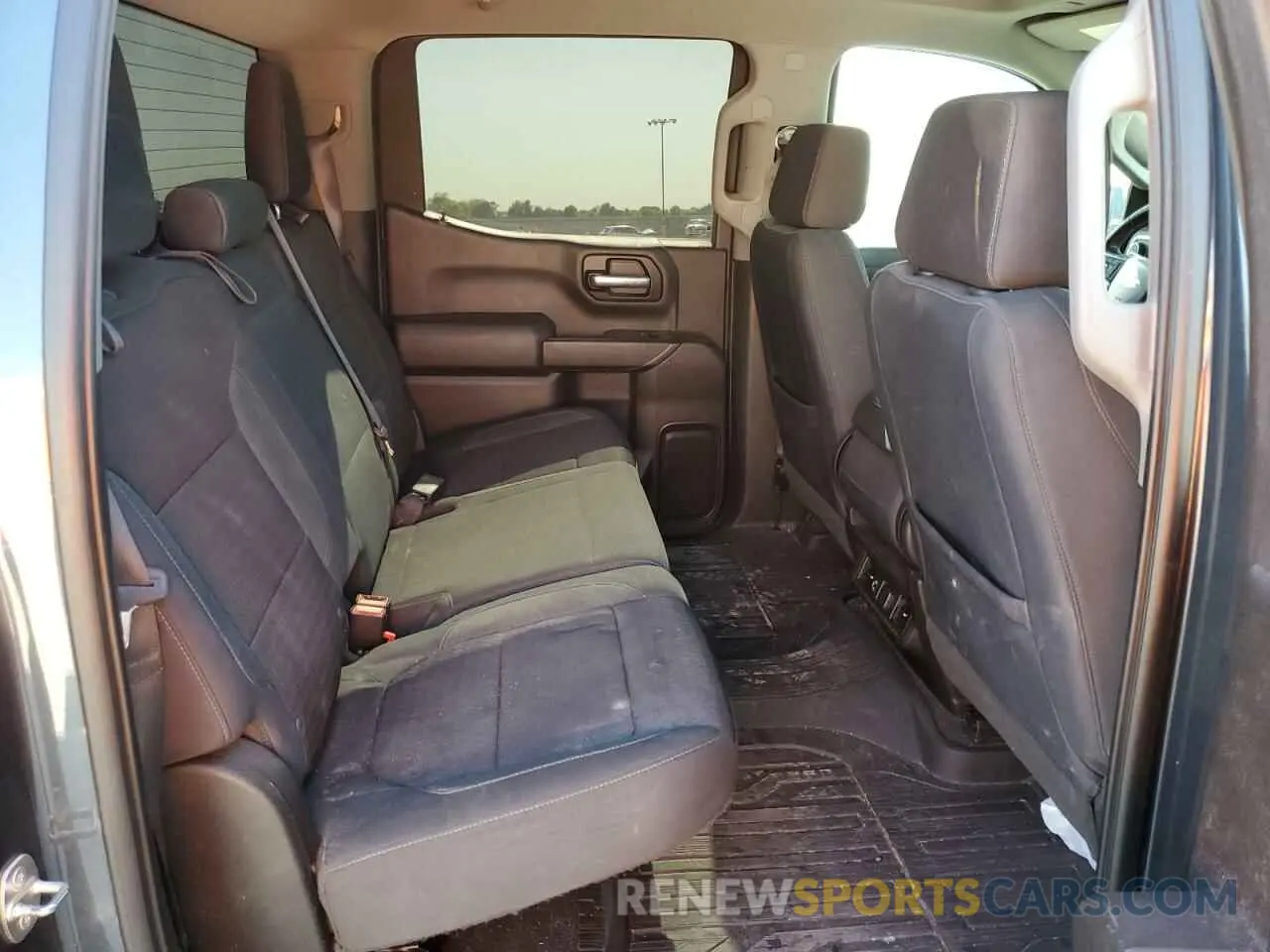10 fotografías del automóvil dañado 3GCUYDED6KG295651 CHEVROLET ALL Models 2019
