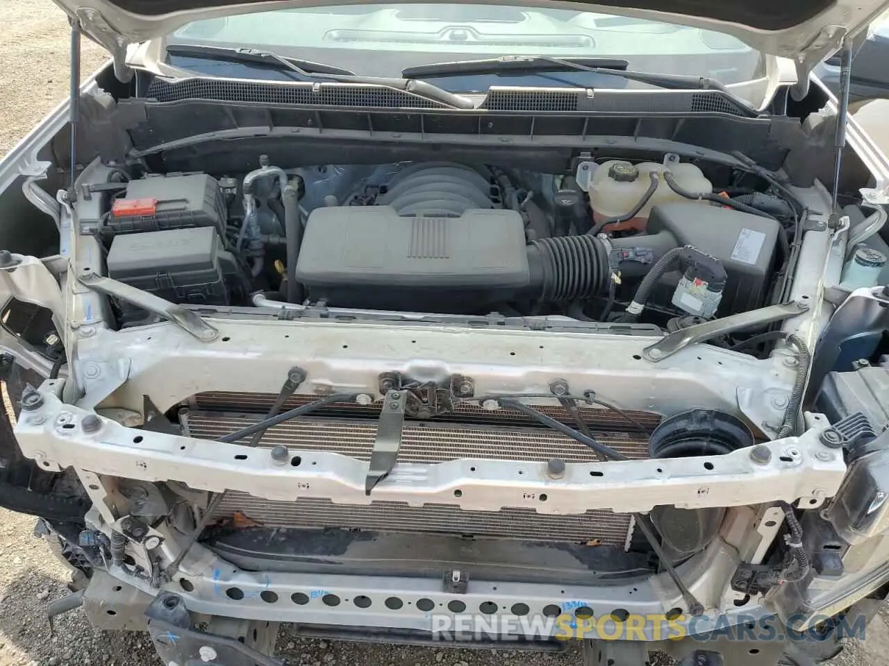 11 fotografías del automóvil dañado 3GCUYDED8KG132015 CHEVROLET ALL Models 2019