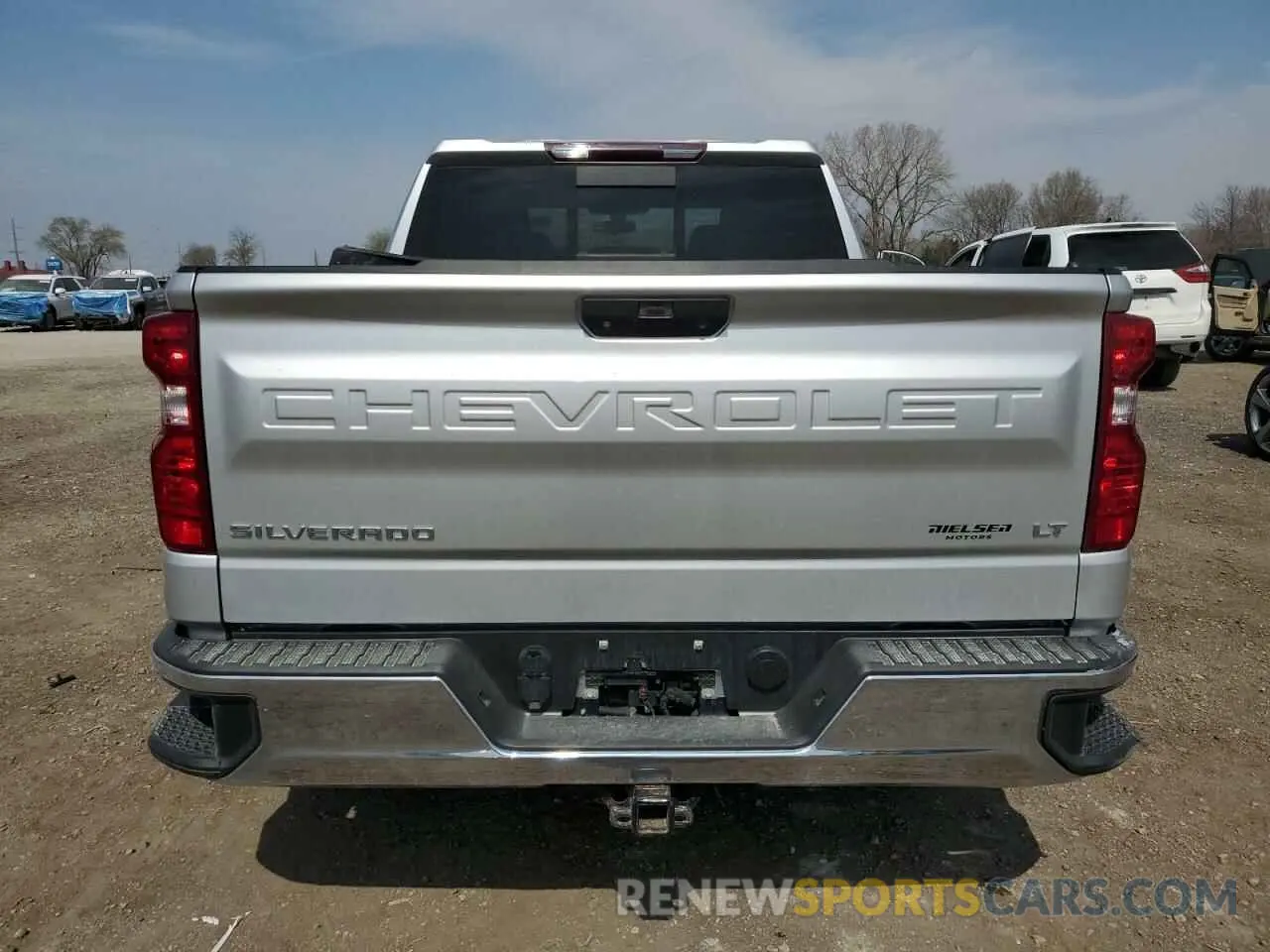 6 fotografías del automóvil dañado 3GCUYDED8KG132015 CHEVROLET ALL Models 2019