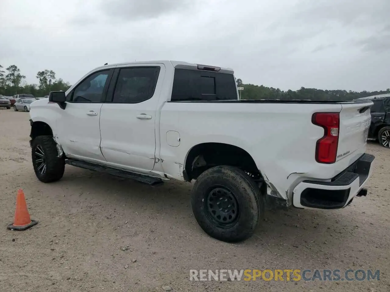 2 fotografías del automóvil dañado 3GCUYEED1KG285387 CHEVROLET ALL Models 2019