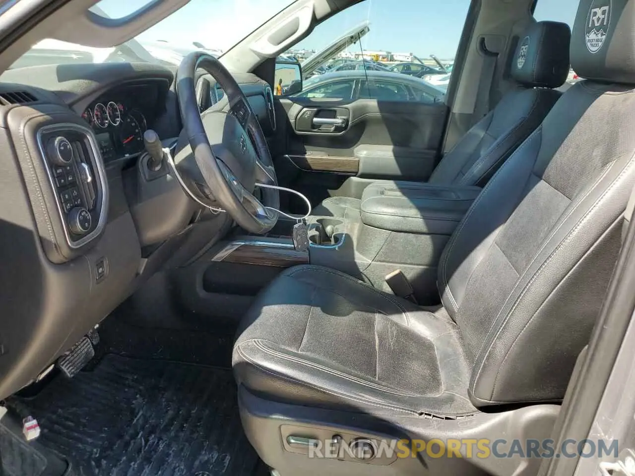 7 fotografías del automóvil dañado 3GCUYEED3KG272947 CHEVROLET ALL Models 2019