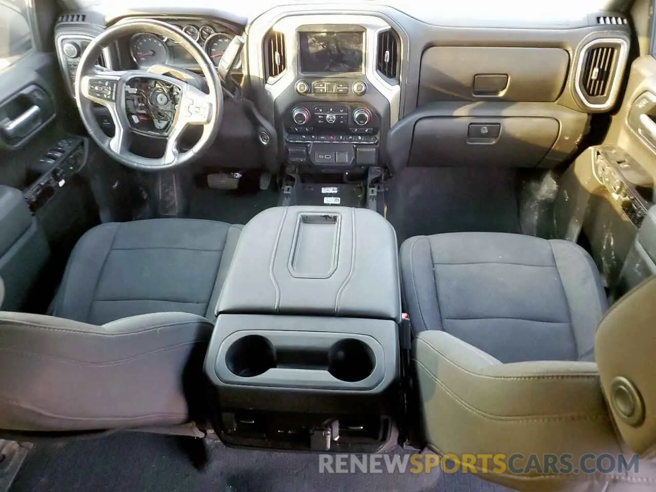 8 fotografías del automóvil dañado 3GCUYEEDXKG166804 CHEVROLET ALL Models 2019