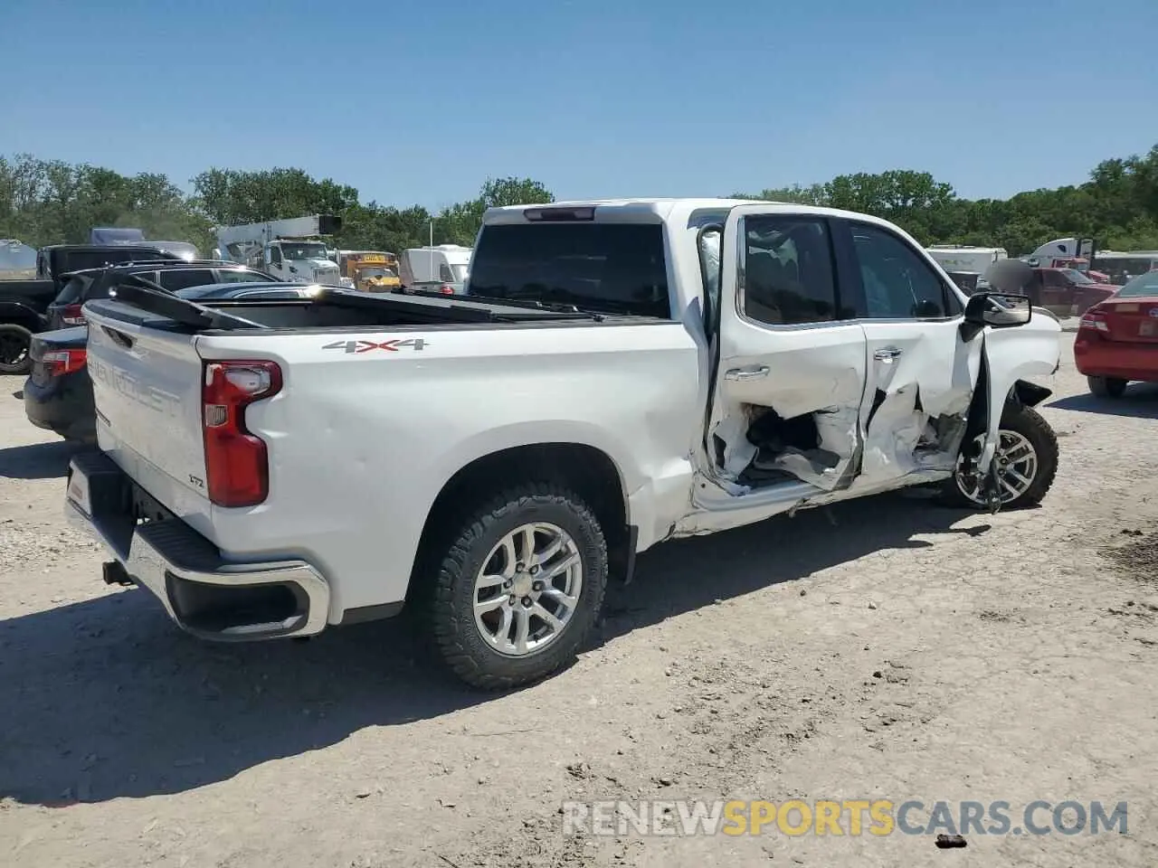 3 fotografías del automóvil dañado 3GCUYGED2KG206711 CHEVROLET ALL Models 2019